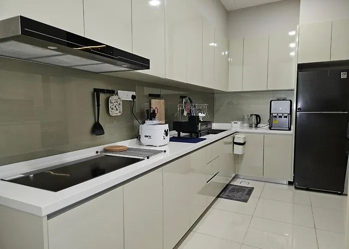 3Br The Luxurie At Paradigm Mall Residences