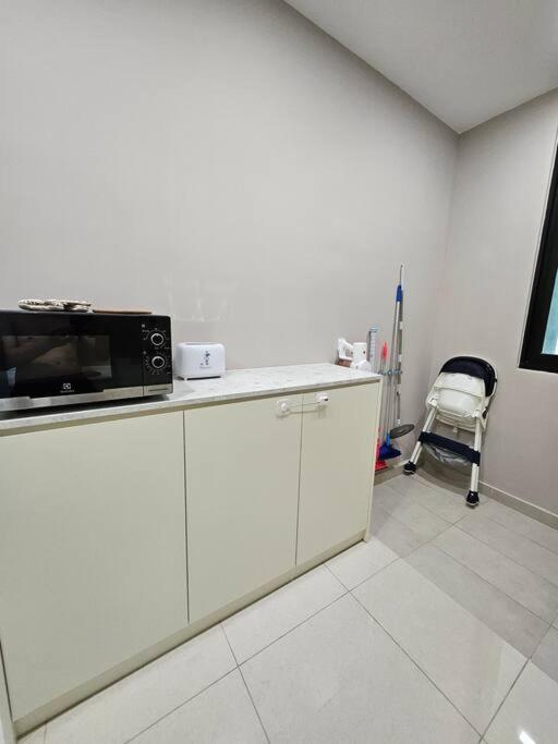 Apartment 3br The Luxurie At Paradigm Mall Residences Johor Bahru